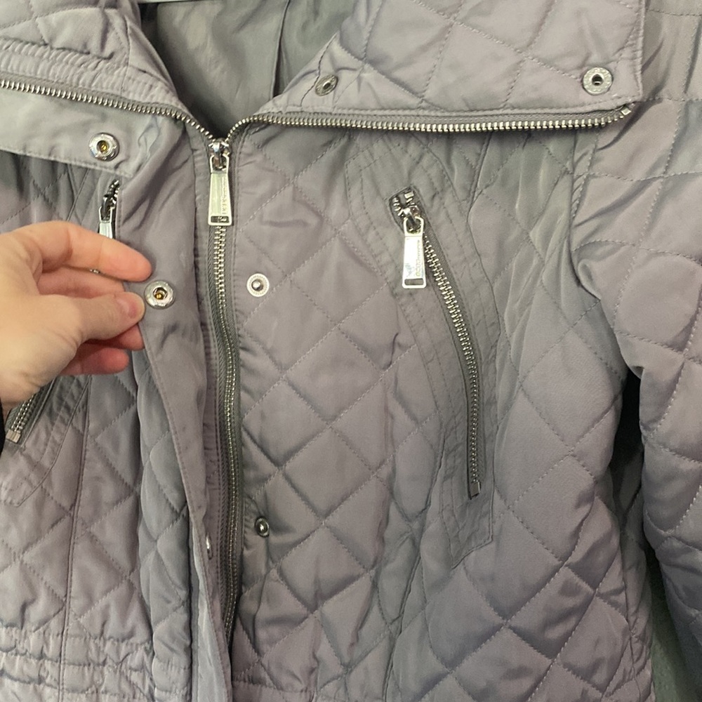 BCBGeneration Gray Quilted Puffer Jacket - image 3